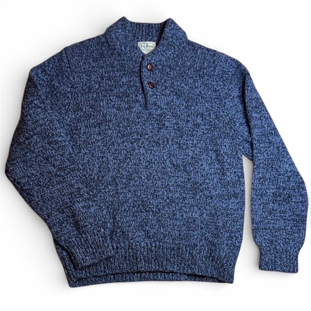 Vintage L.L. Bean Men's Blue Lambswool Raglan Sweater sz S-Regular